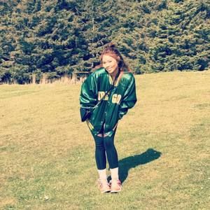 Meet your Posher, Raquel